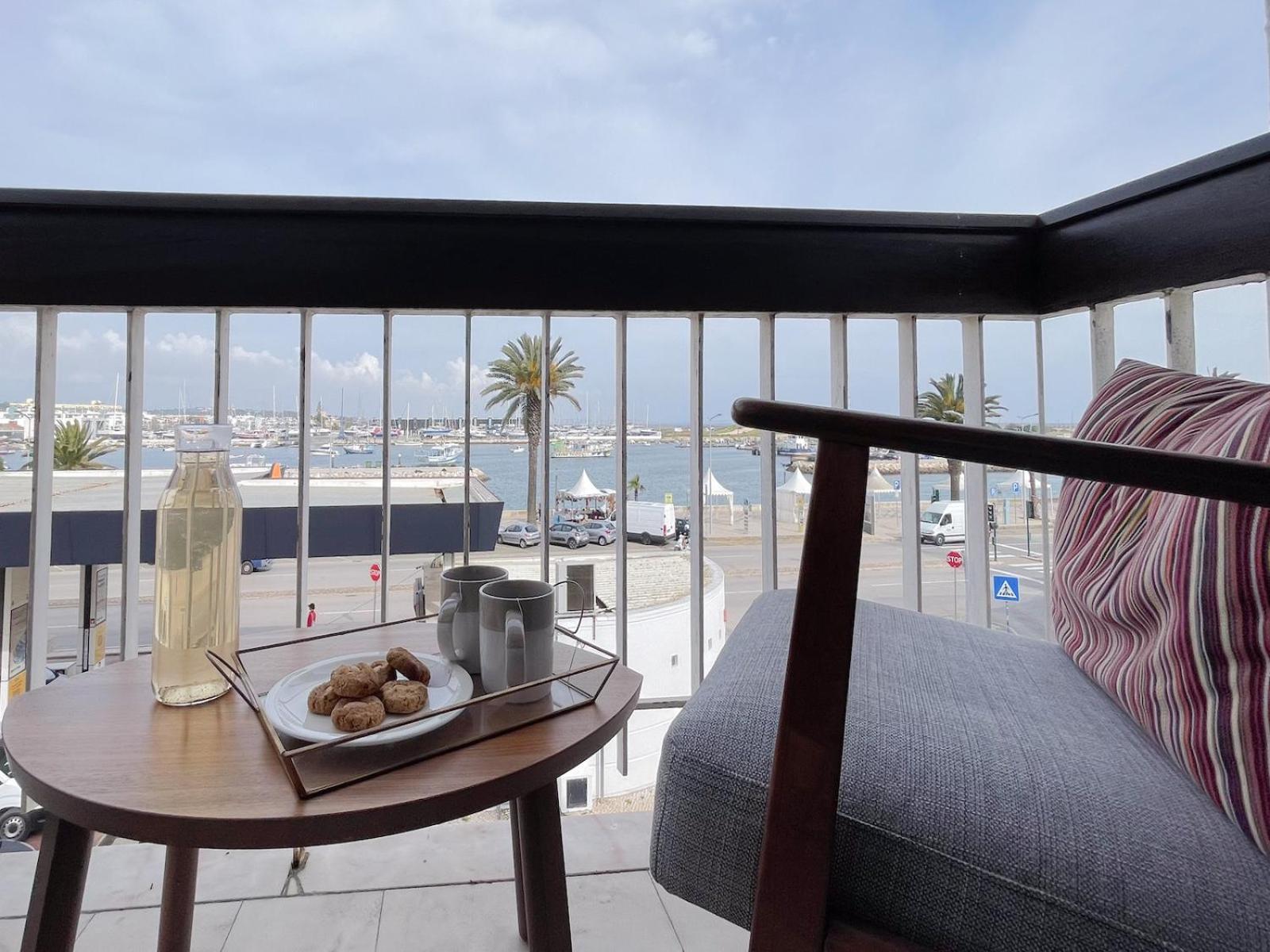 Fabulous Sea View Apartment Lagos